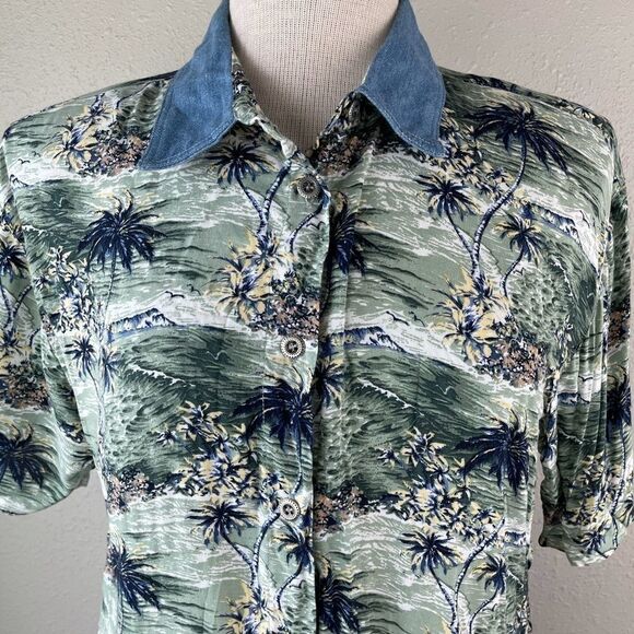 Capacity Palm Tree Shirt & Matching Shorts EUC - Picture 2 of 11